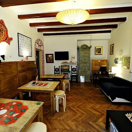 Hostel Podstel Umbrella *